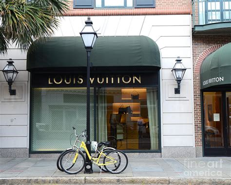 lv sc|Louis Vuitton Charleston.